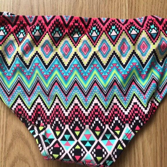 Xhilaration Bikini Bottoms - Picture 4 of 7